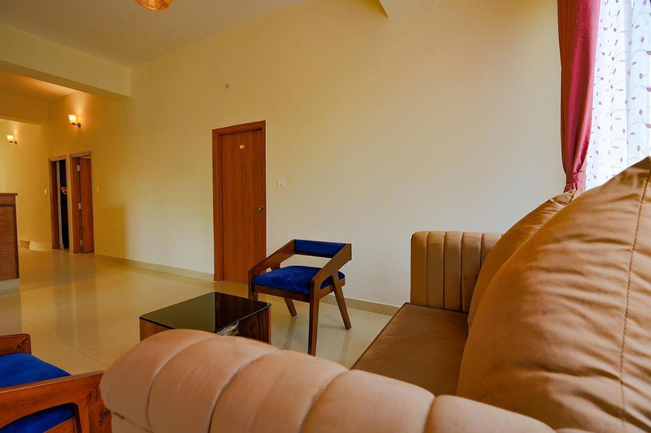 Fabhotel Gr Lake View - Btm Layout Bangalore Eksteriør billede